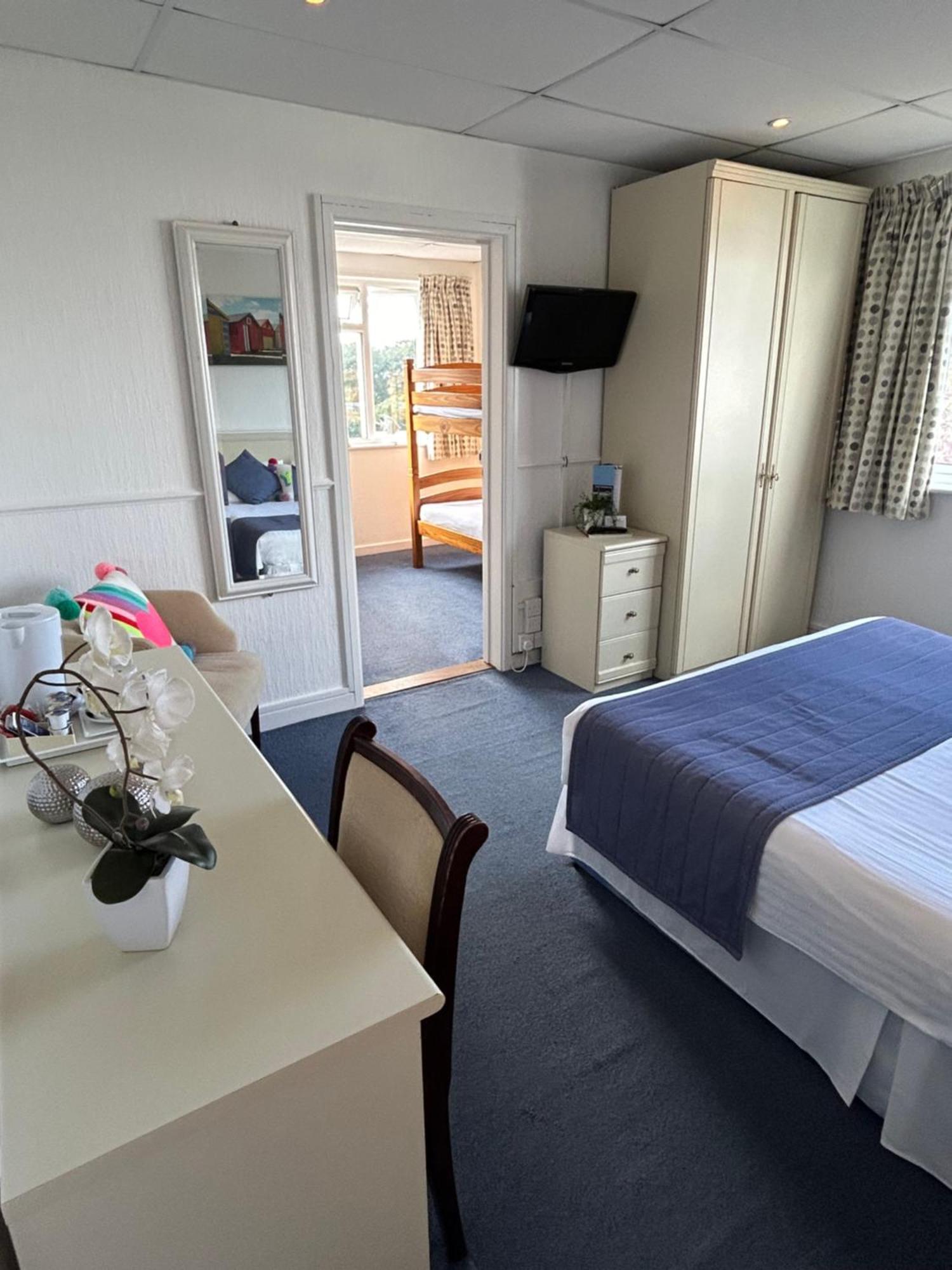 Westhill Country Hotel Saint Helier Eksteriør billede