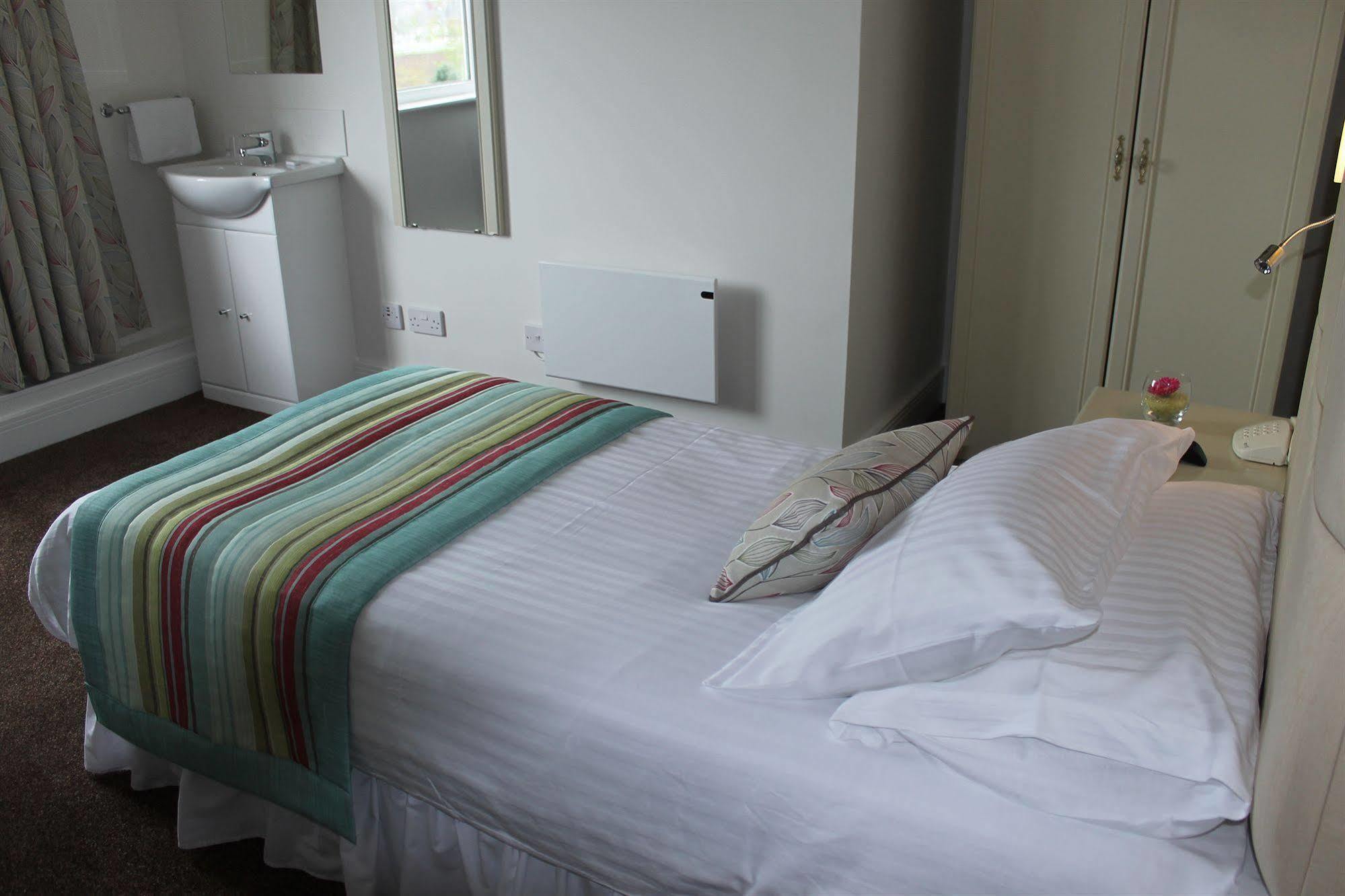 Westhill Country Hotel Saint Helier Eksteriør billede