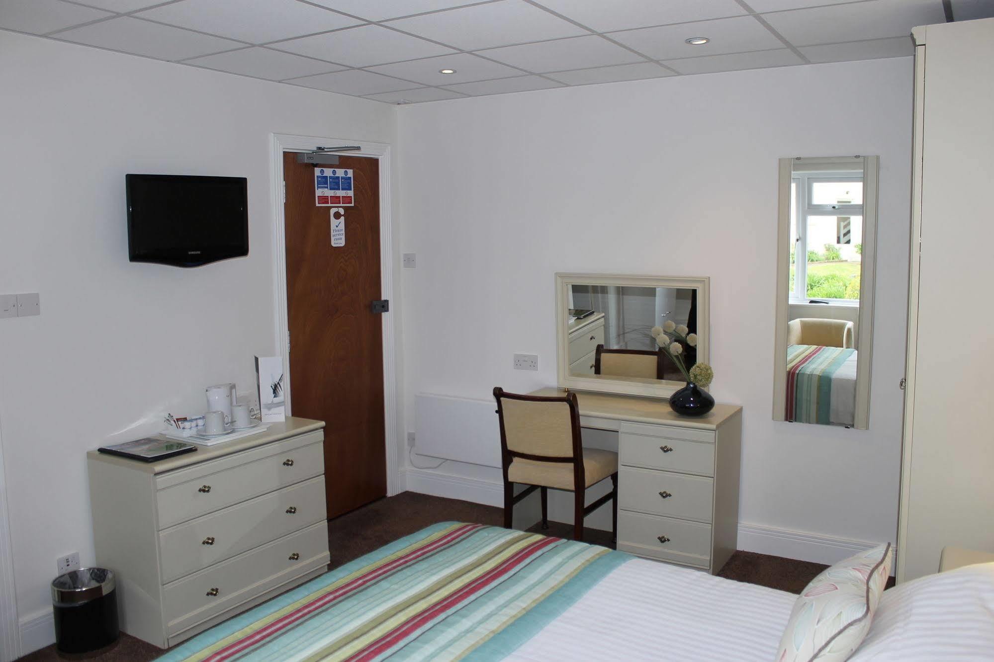 Westhill Country Hotel Saint Helier Eksteriør billede